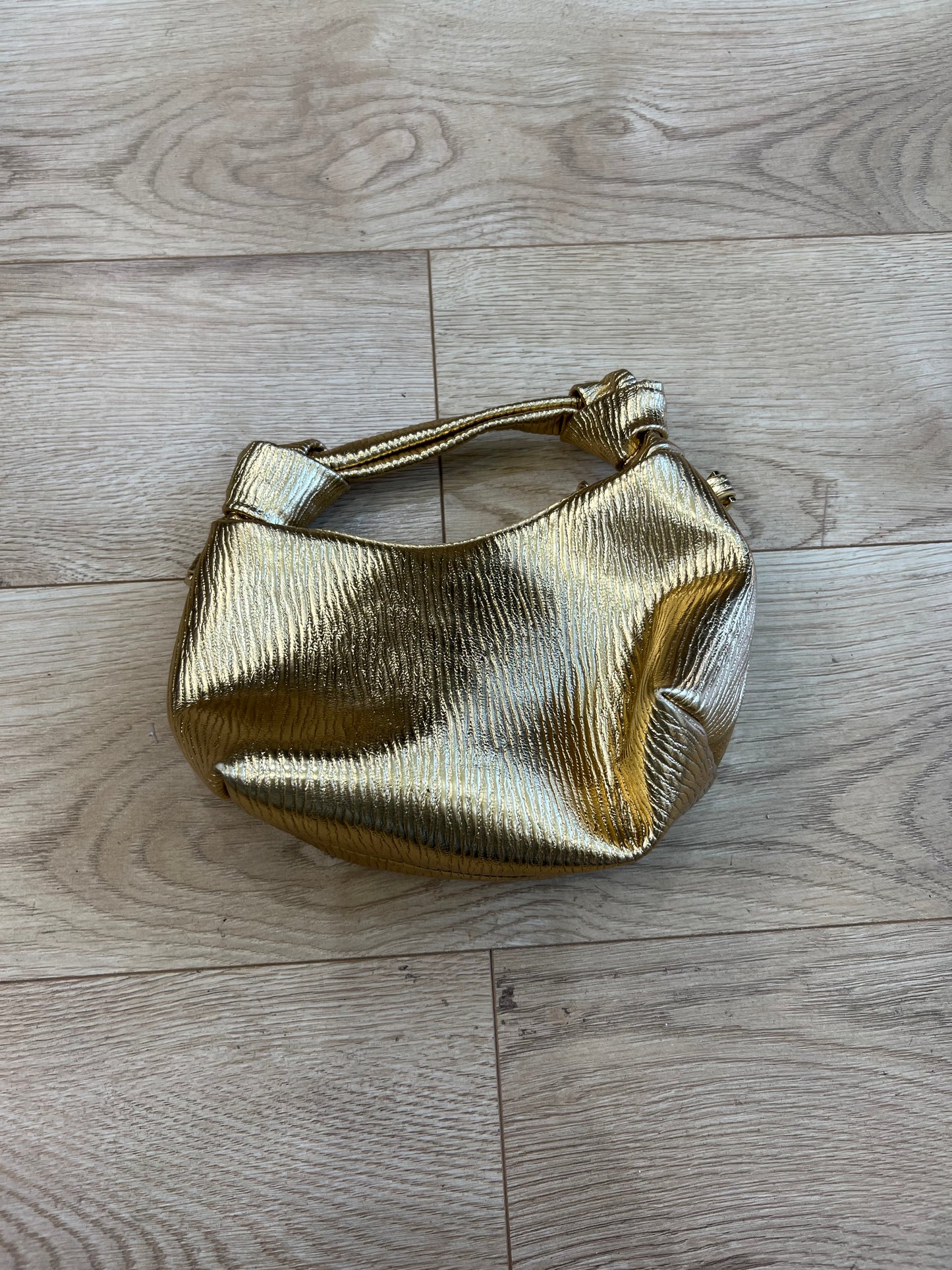vintage edit seventeen | gold old label mango clutch bag