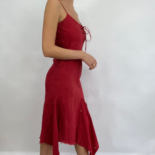 CARRIE BRADSHAW DROP | small red asymmetric flowy dress with lace up front