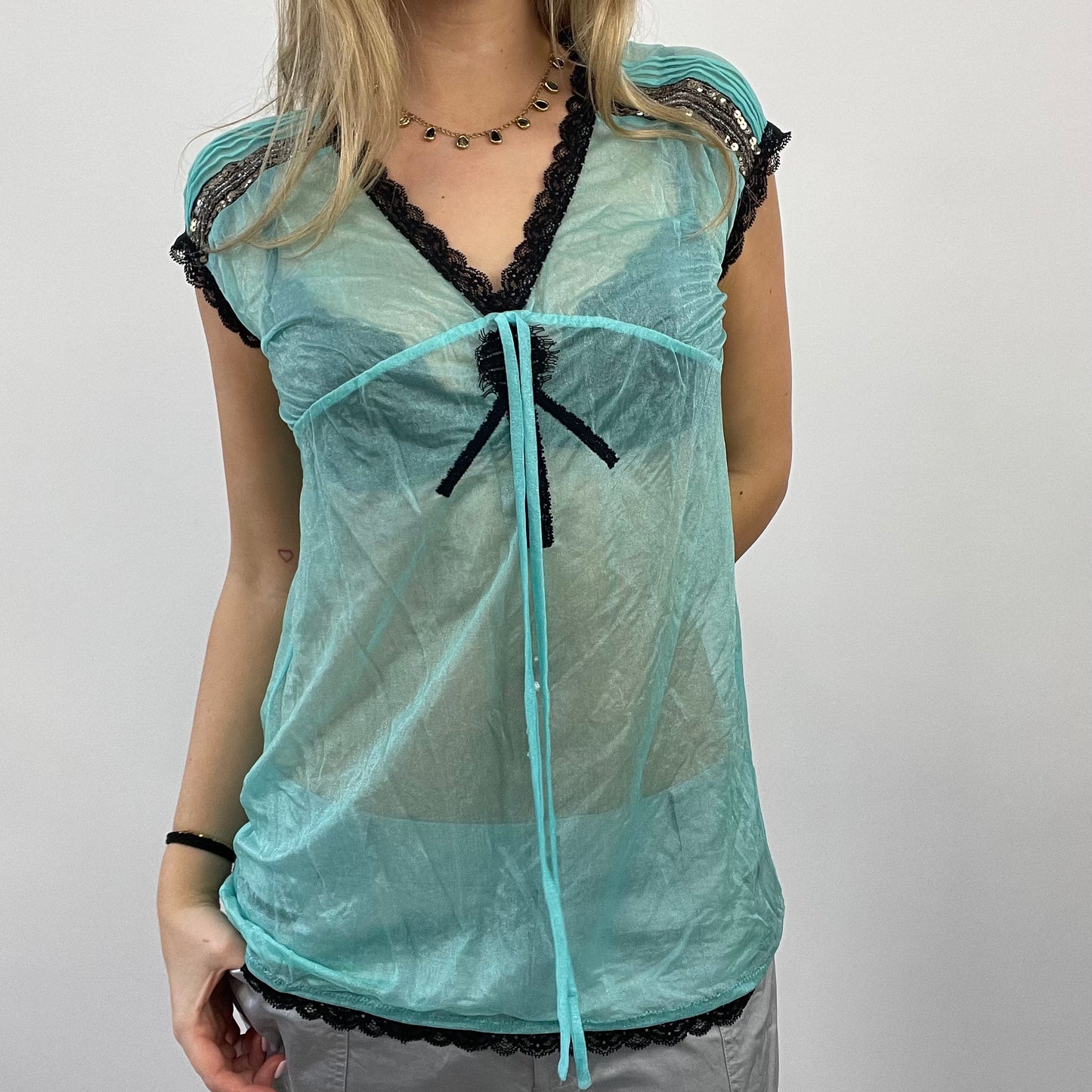 FUTURECORE DROP | small blue custo barcelona mesh t-shirt with lace trim