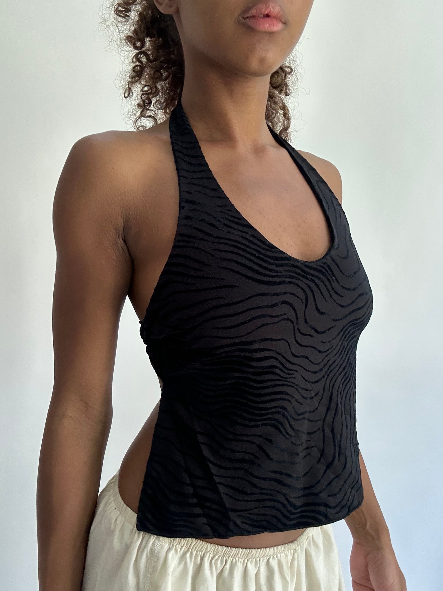 ‼️ | small black halterneck top with animal print pattern