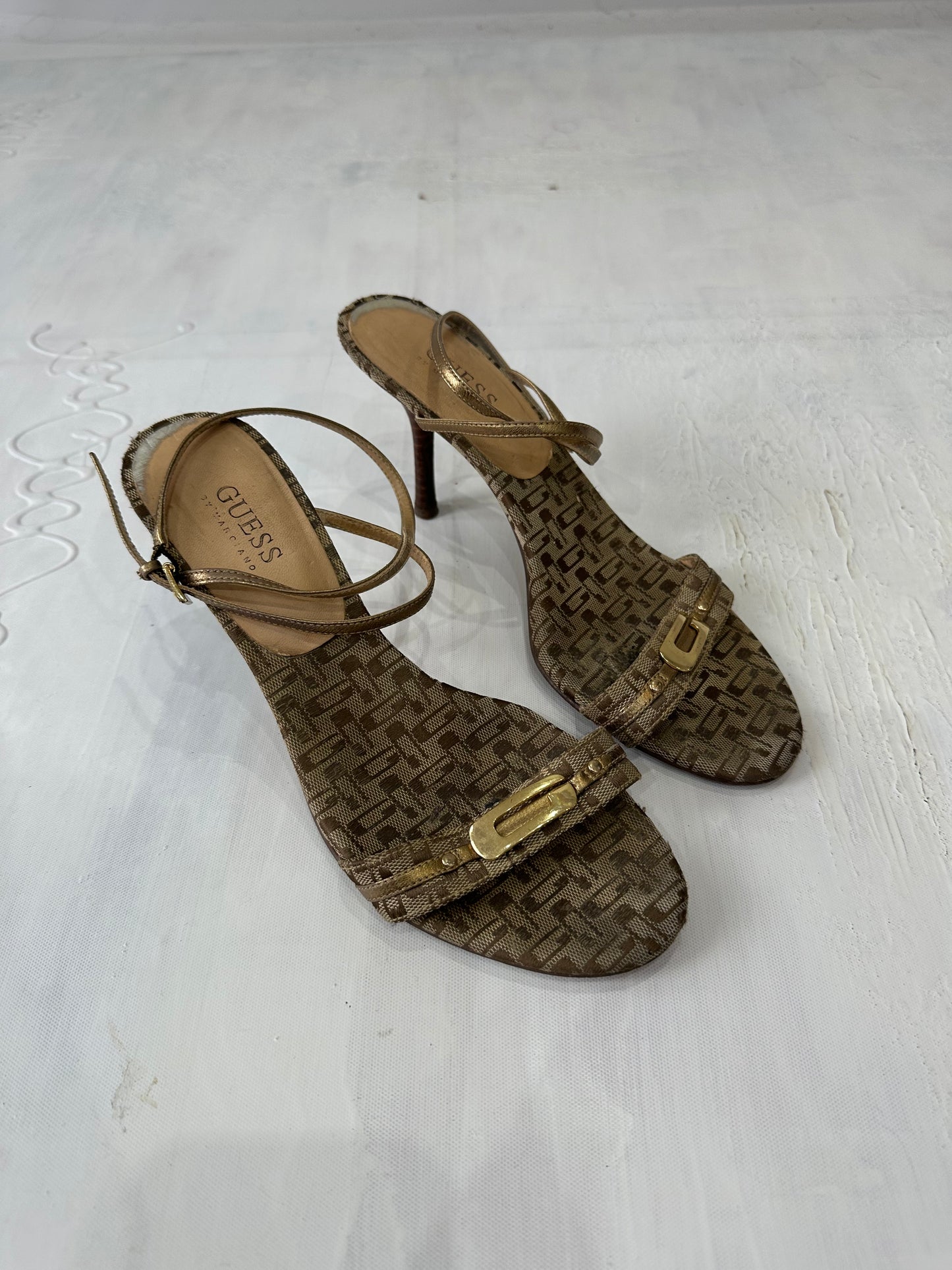 vintage edit thirty-three | UK6.5 brown guess strappy heels with monogram print
