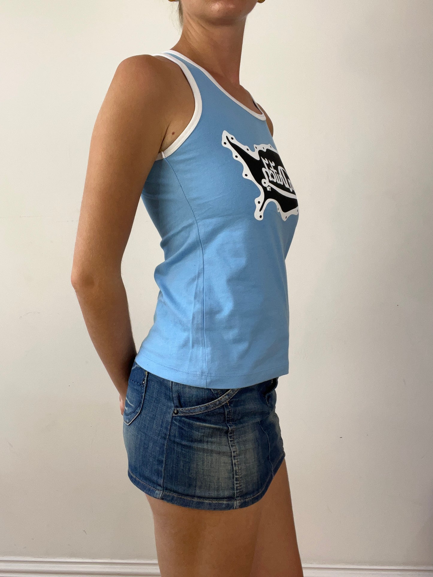 💻‼️ super cute blue von dutch vest