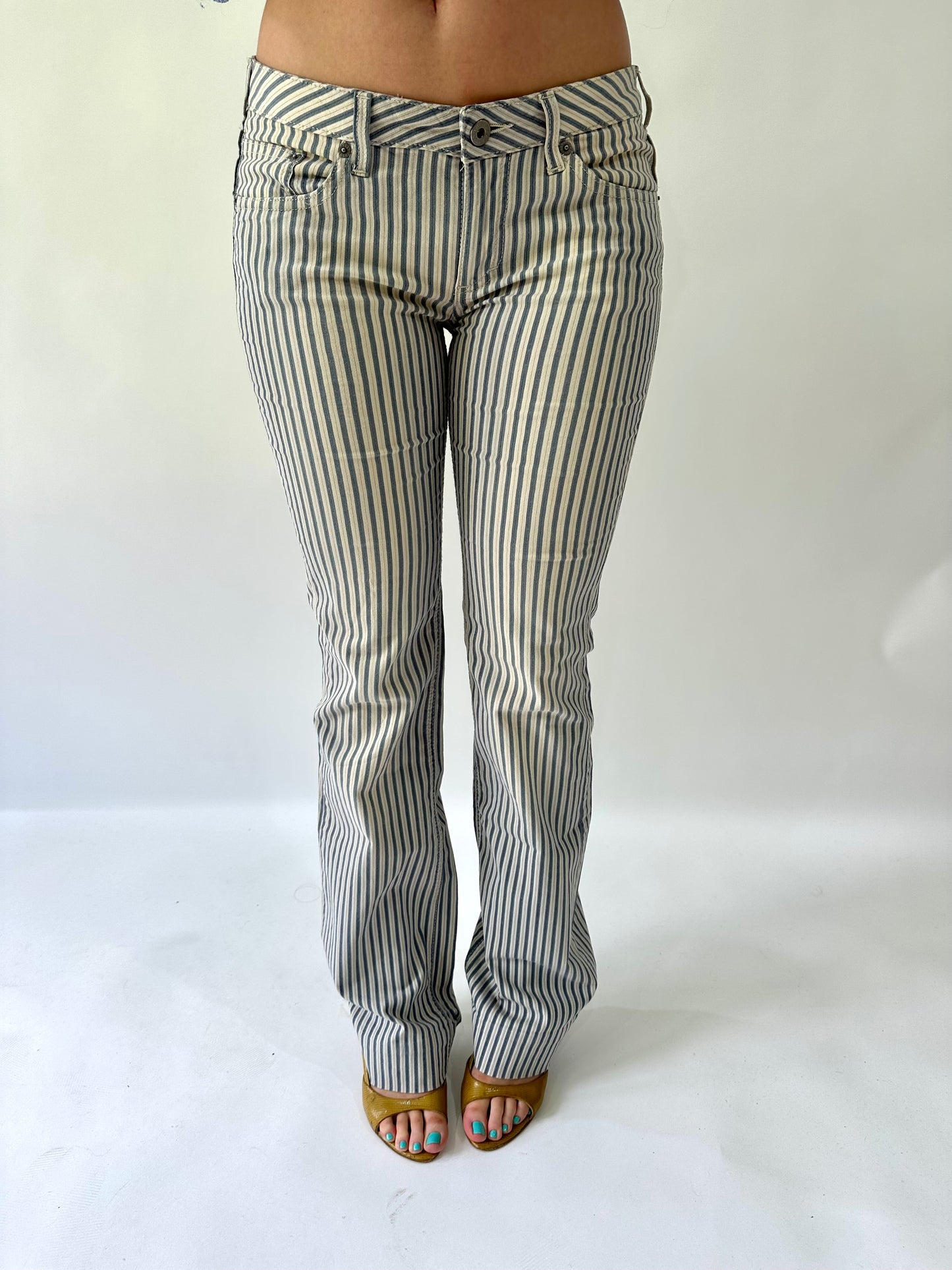 sailor drop | small white and blue guess pinstripe trousers