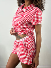 vintage edit: valentine’s day | Pequeno vermelho e branco gingham set