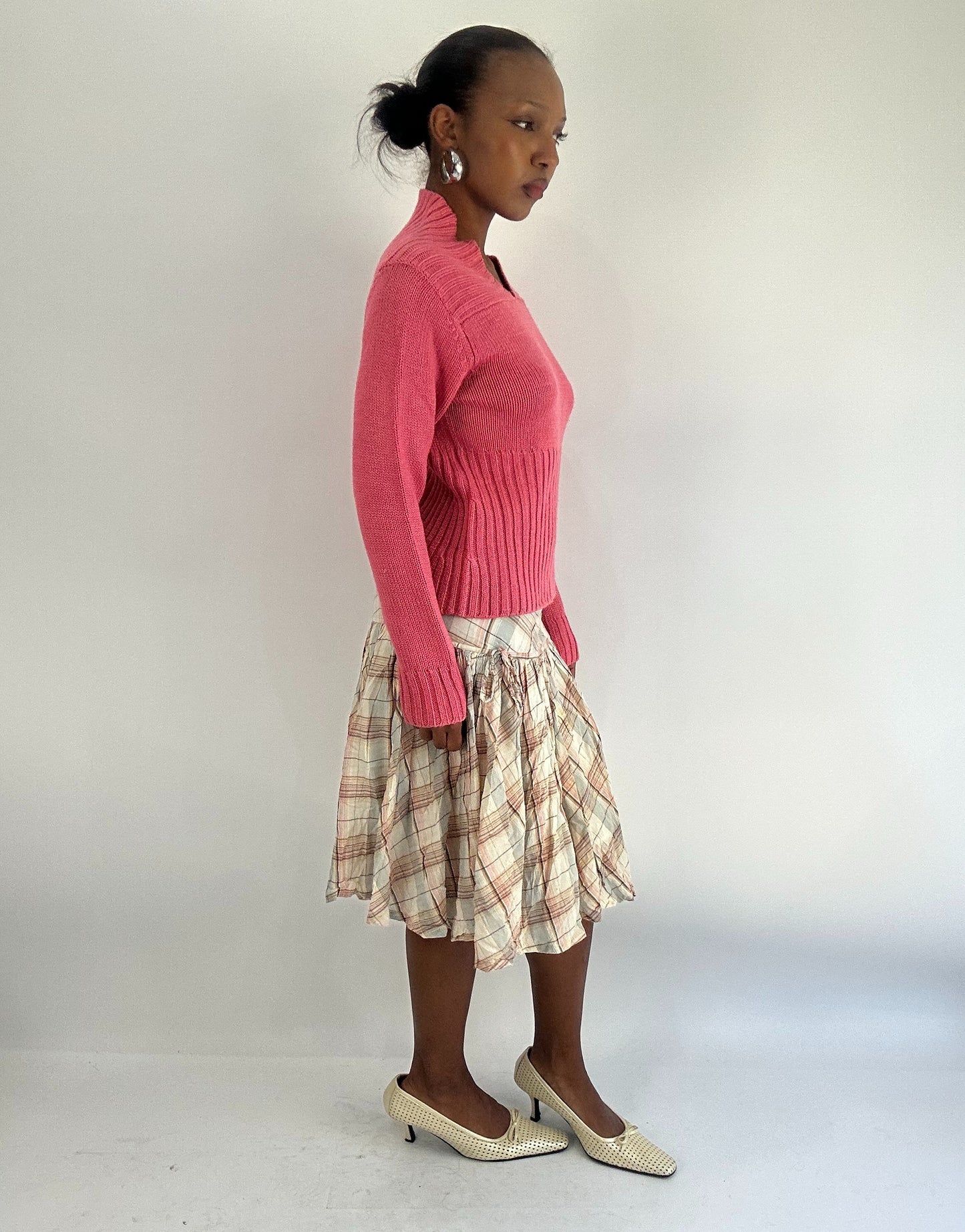 AUTUMN FAVOURITES | small pink v neck knit jumper