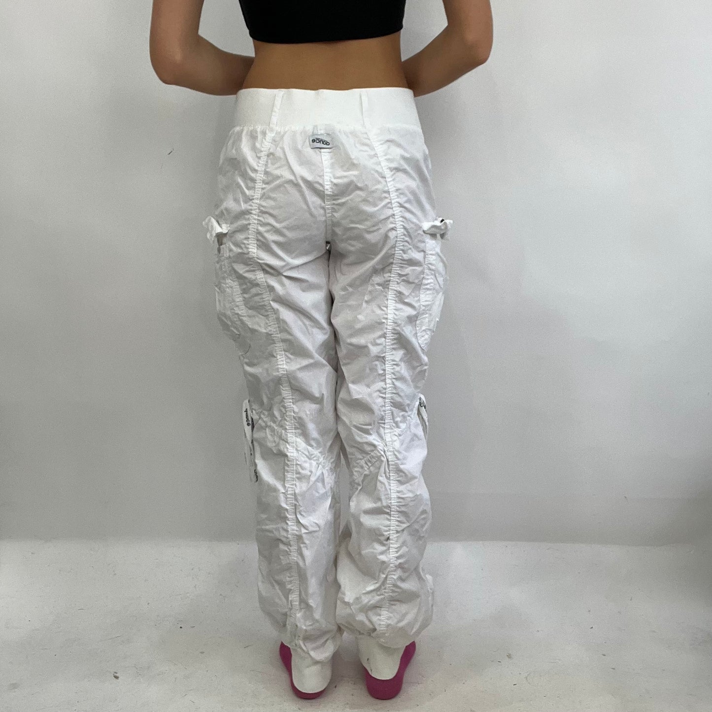 CARRIE BRADSHAW DROP | small white just dance cargo trousers