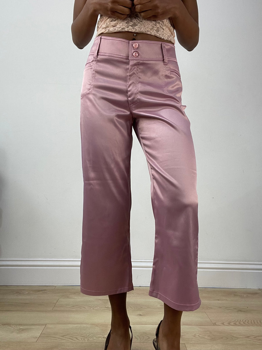 Vintage edit: halloween | pantalones recortados de estilo satinado rosa medio