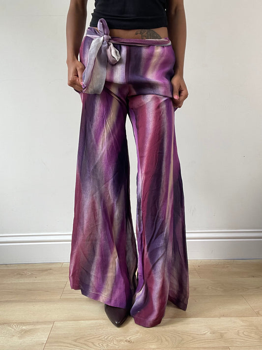 vintage edit: festival | medium purple and white flowy trousers with tie up waist