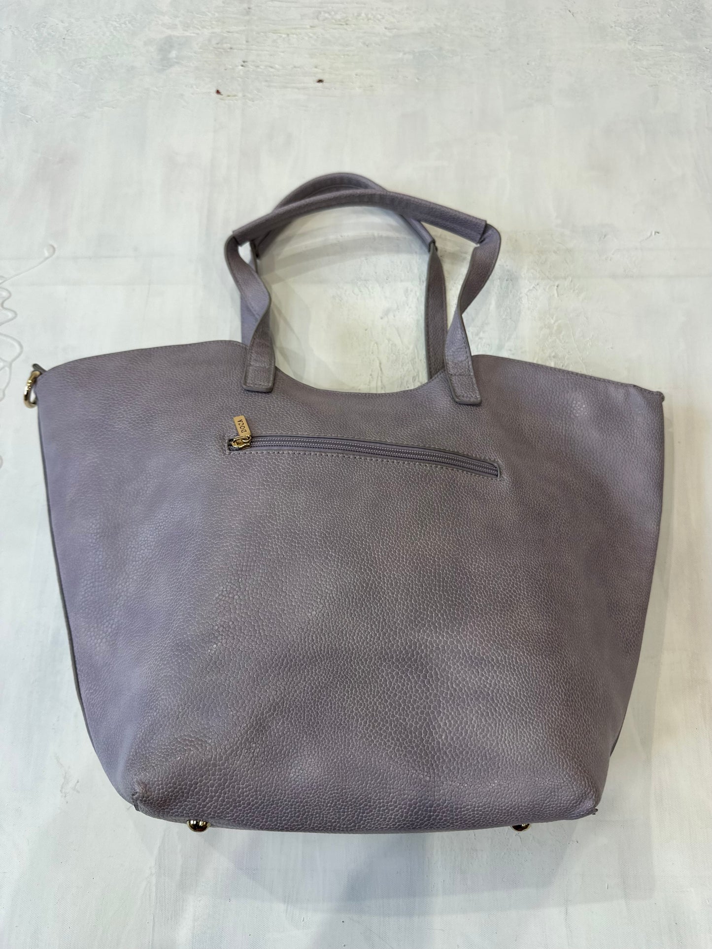 winter edit | lilac faux leather shoulder bag