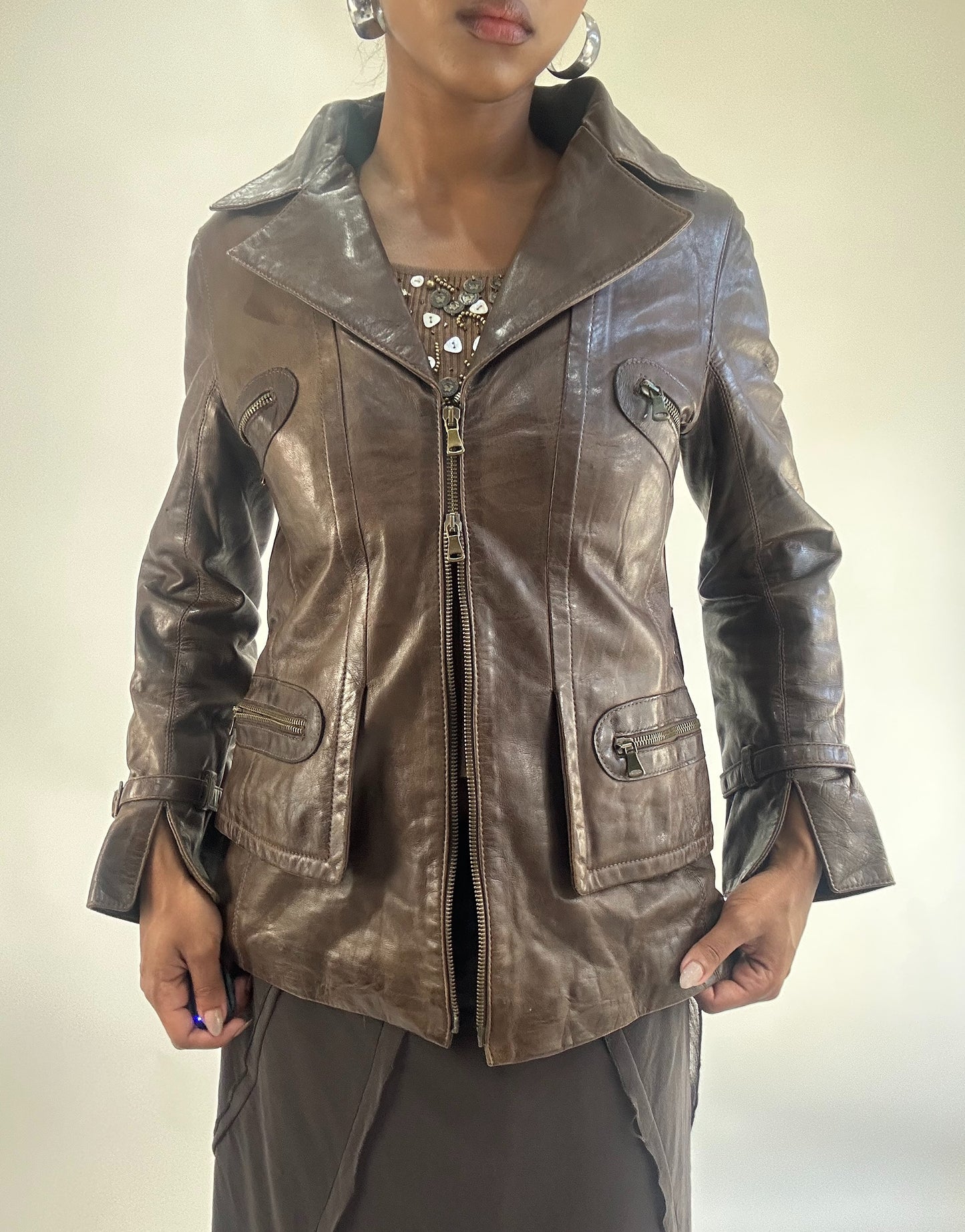 AUTUMN FAVOURITES | medium brown leather jacket with pocket details