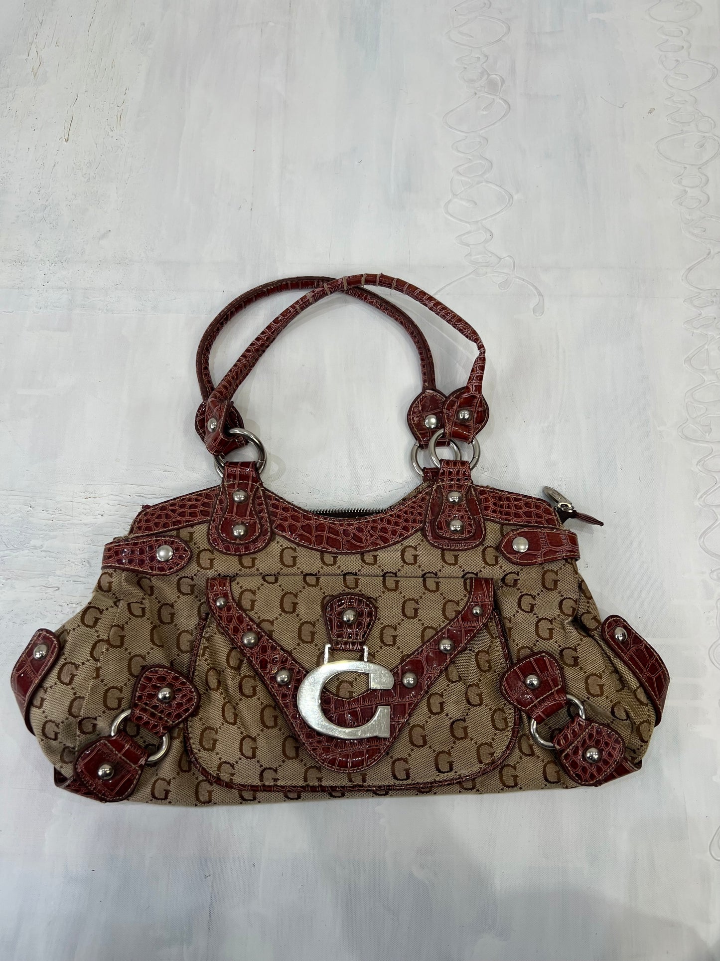 vintage edit eleven | red and beige guess style handbag
