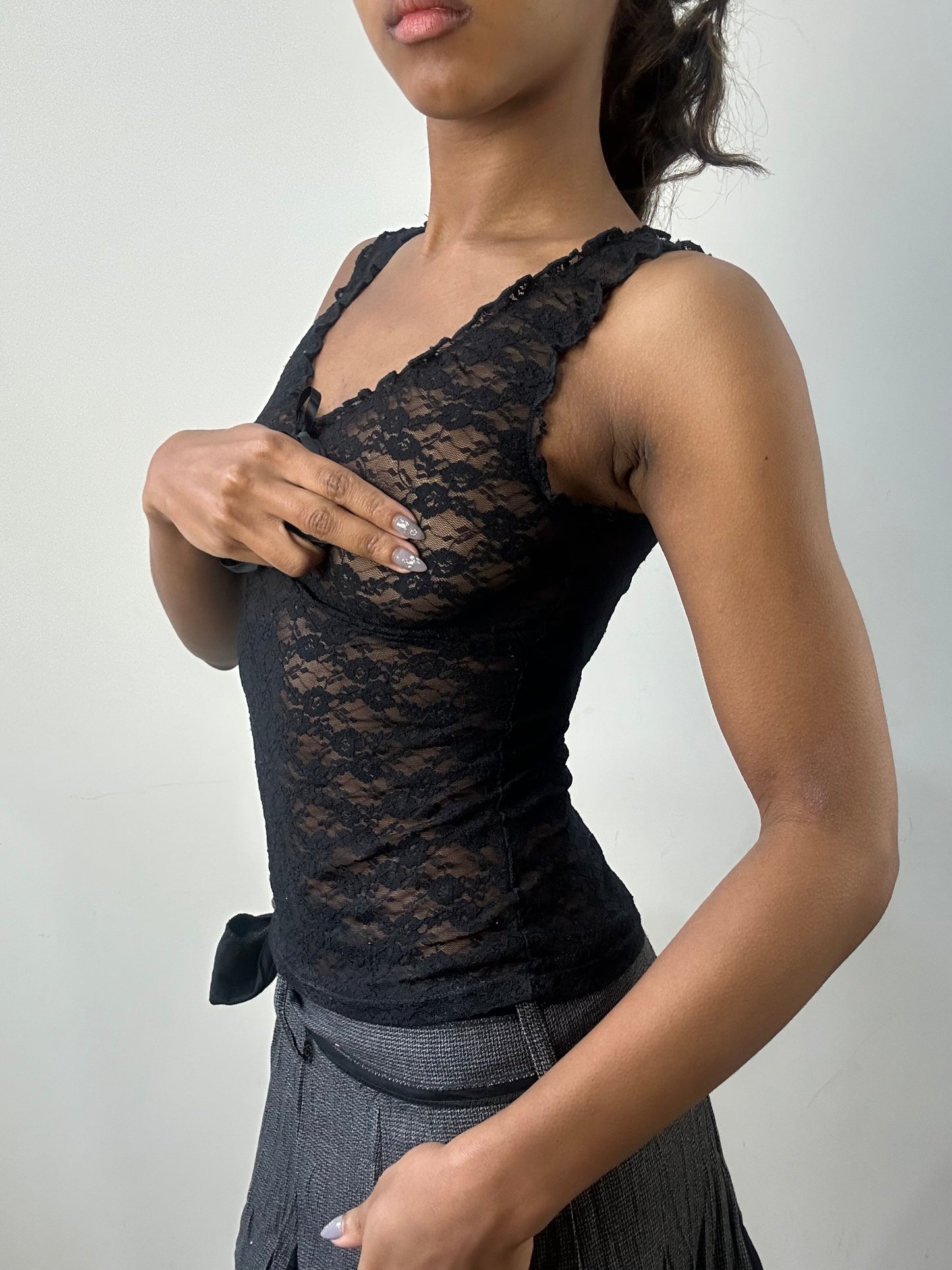 romantic grunge edit | extra small black brandy melville lace top