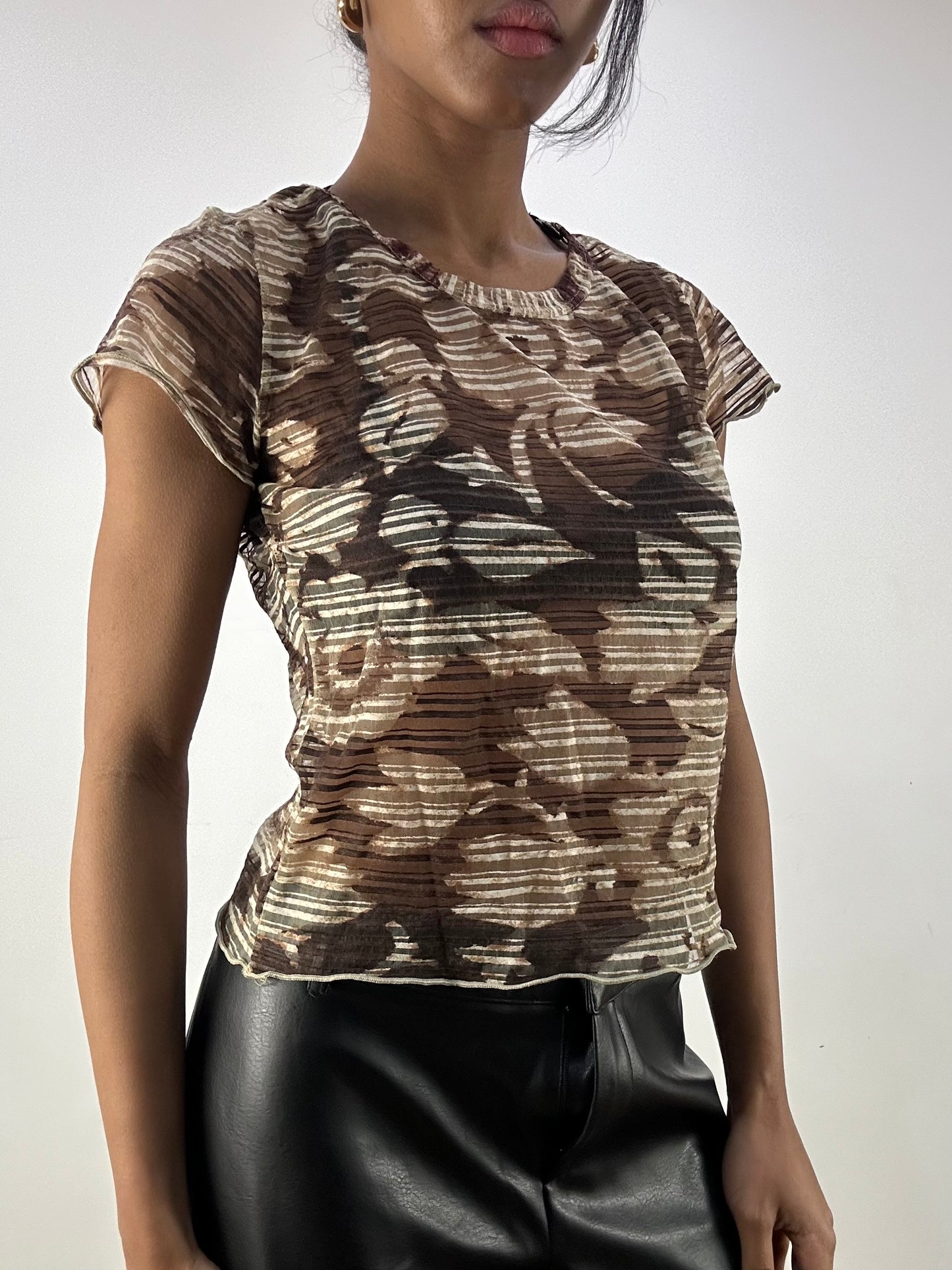 MOB WIFE DROP | medium brown patterned mesh t-shirt