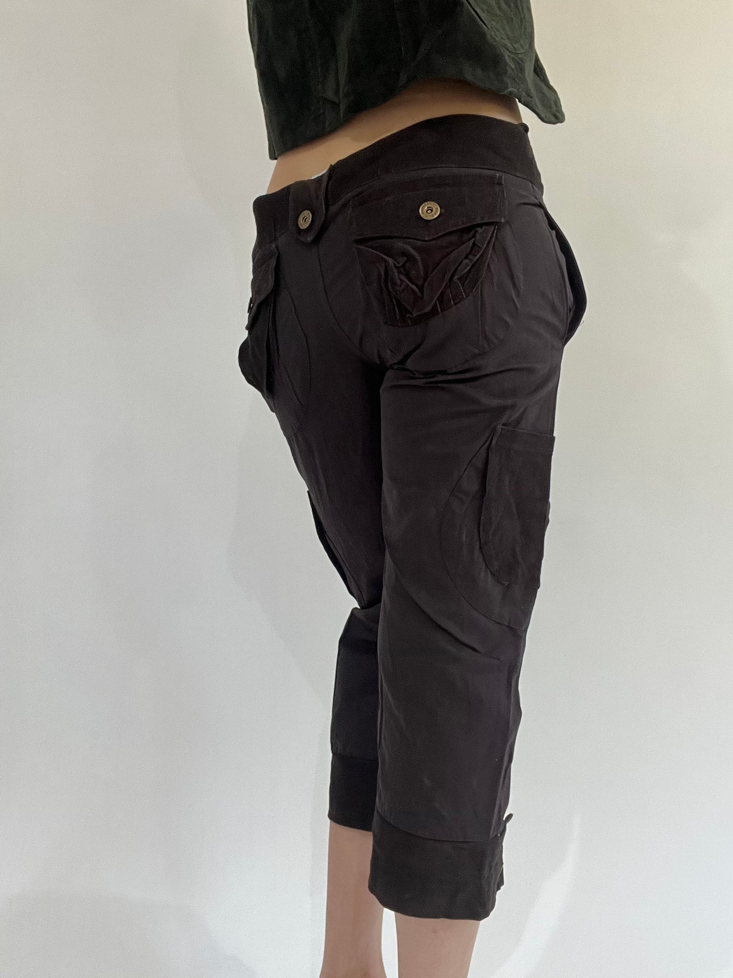 ‼️ | dark brown button pockets detail shorts