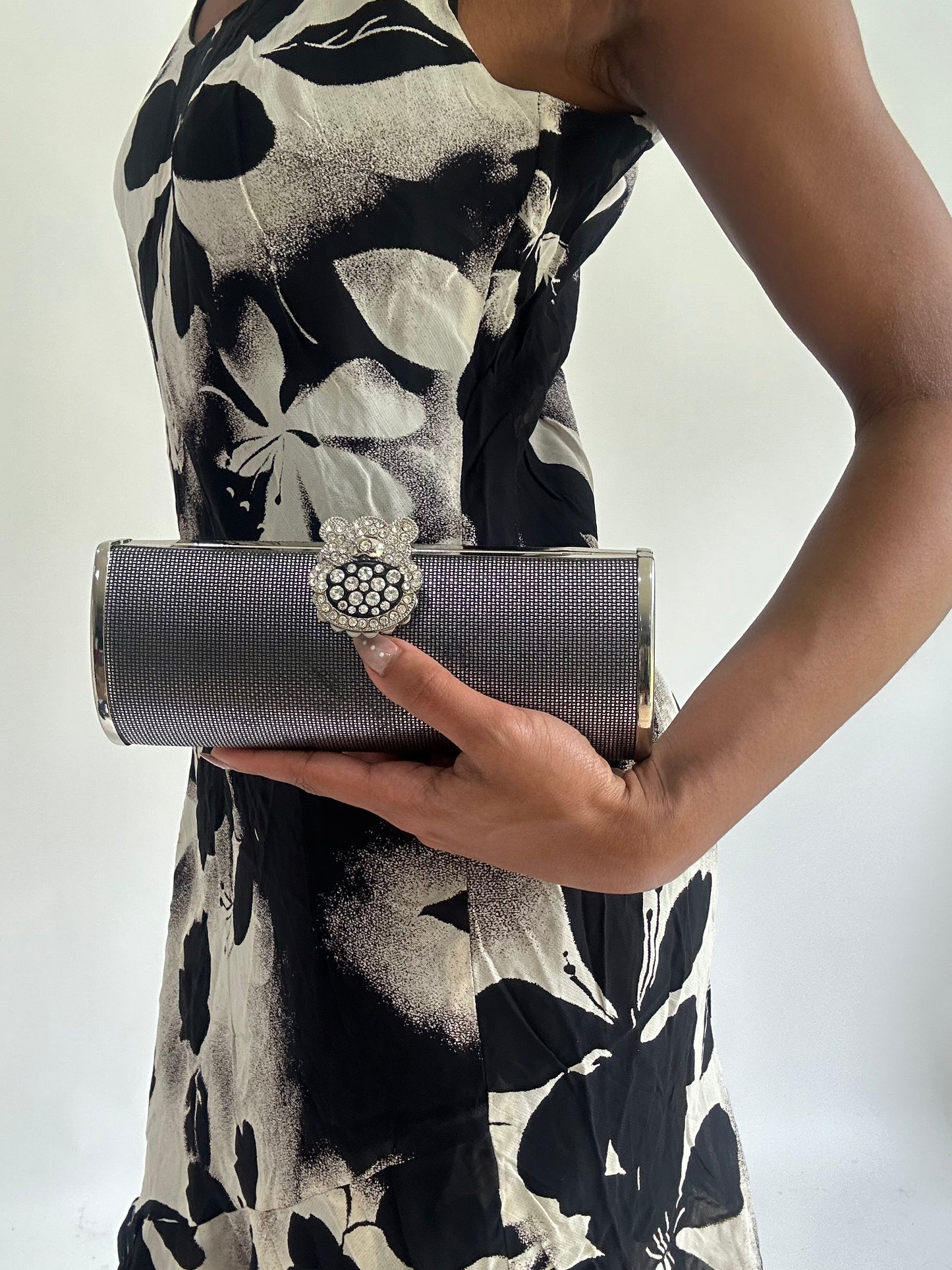 wedding guest drop | silver clutch chain bag