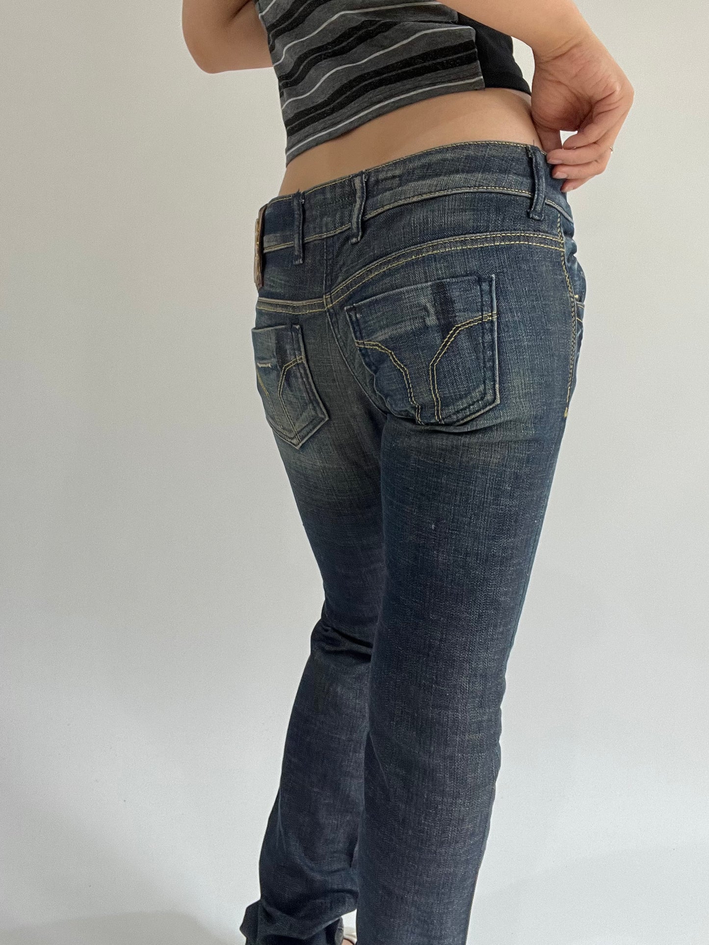 ‼️ | small blue mental detail fitted jeans