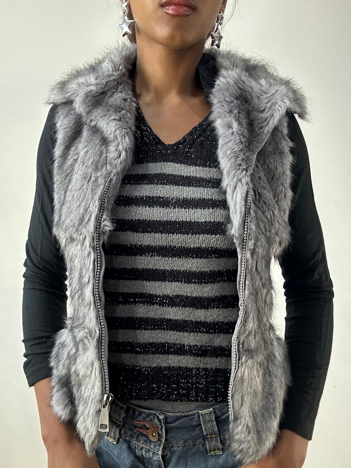 BEST PICKS | small grey faux fur gilet