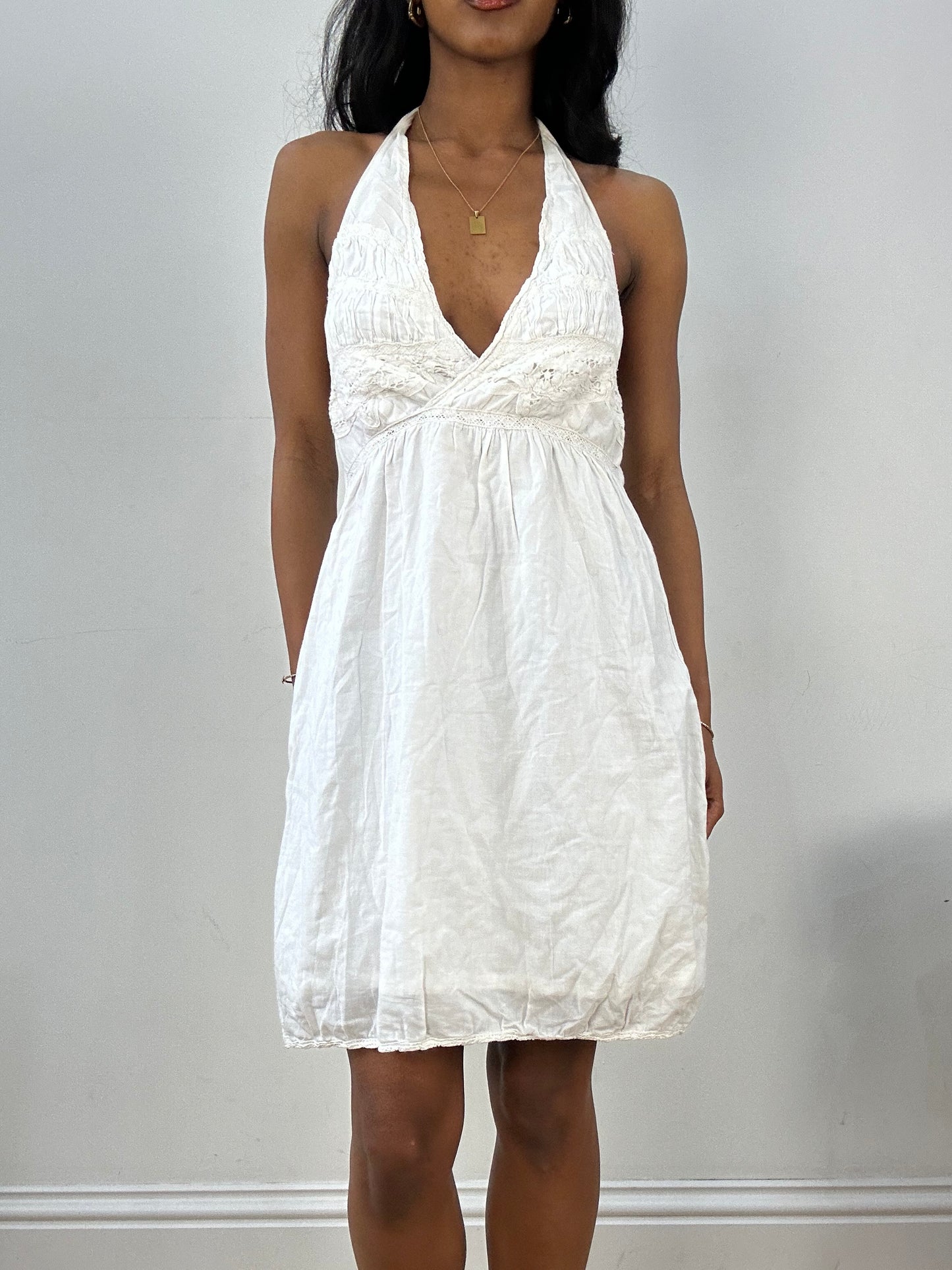 BEST PICKS | small white halterneck midi dress