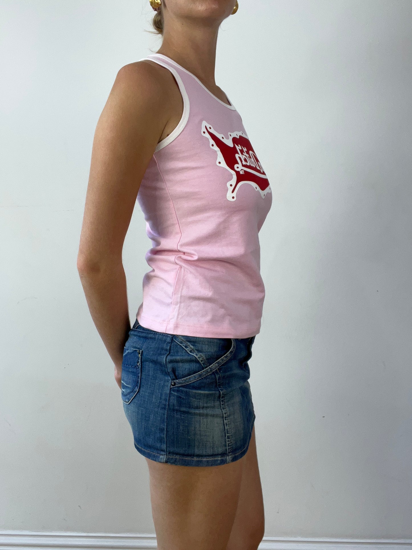 💻‼️ super cute pink and red von dutch vest
