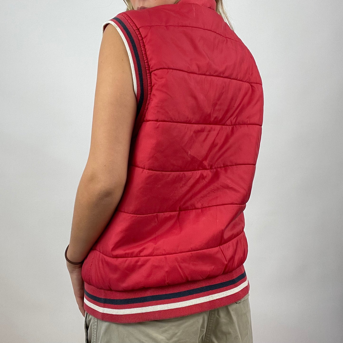 CHALET GIRL DROP |medium red moncler gilet