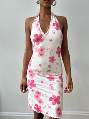 Vintage Edit zweiunddreißig | kleines weißes Necker-Halter-Hellsek-Midikleid mit rosa Hibiscus-Print