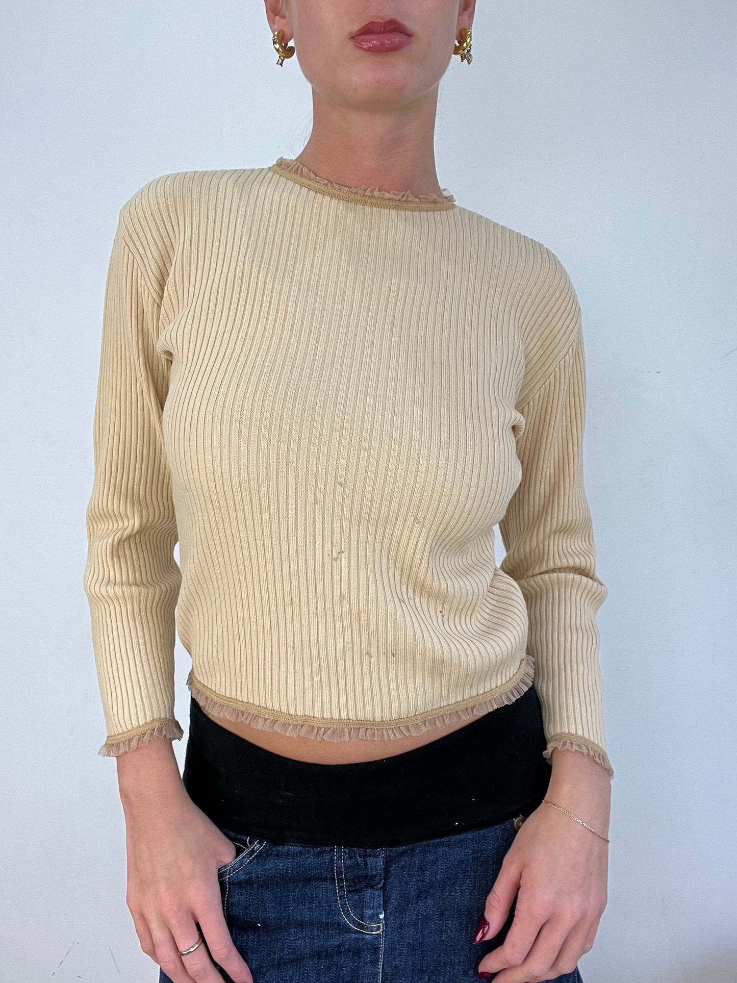 vintage edit fourteen | extra small beige ribbed jumper