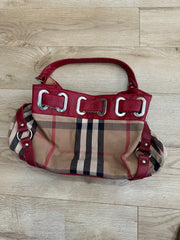 summermaxxing drop | red novacheck burberry حقيبة اليد