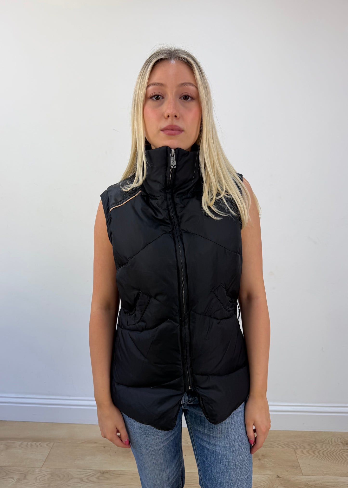 medium miss sixty killah black padded gilet