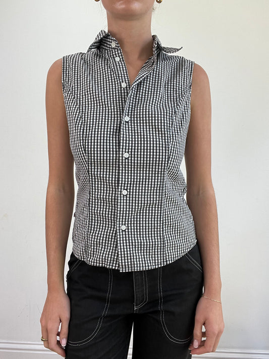 💻💚 miley cyrus edit | small black and white sleeveless gingham button up shirt