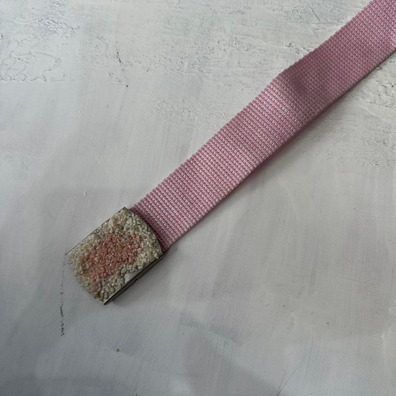 💻 GENERAL | one size pink nylon belt with silver beaded buckle strap