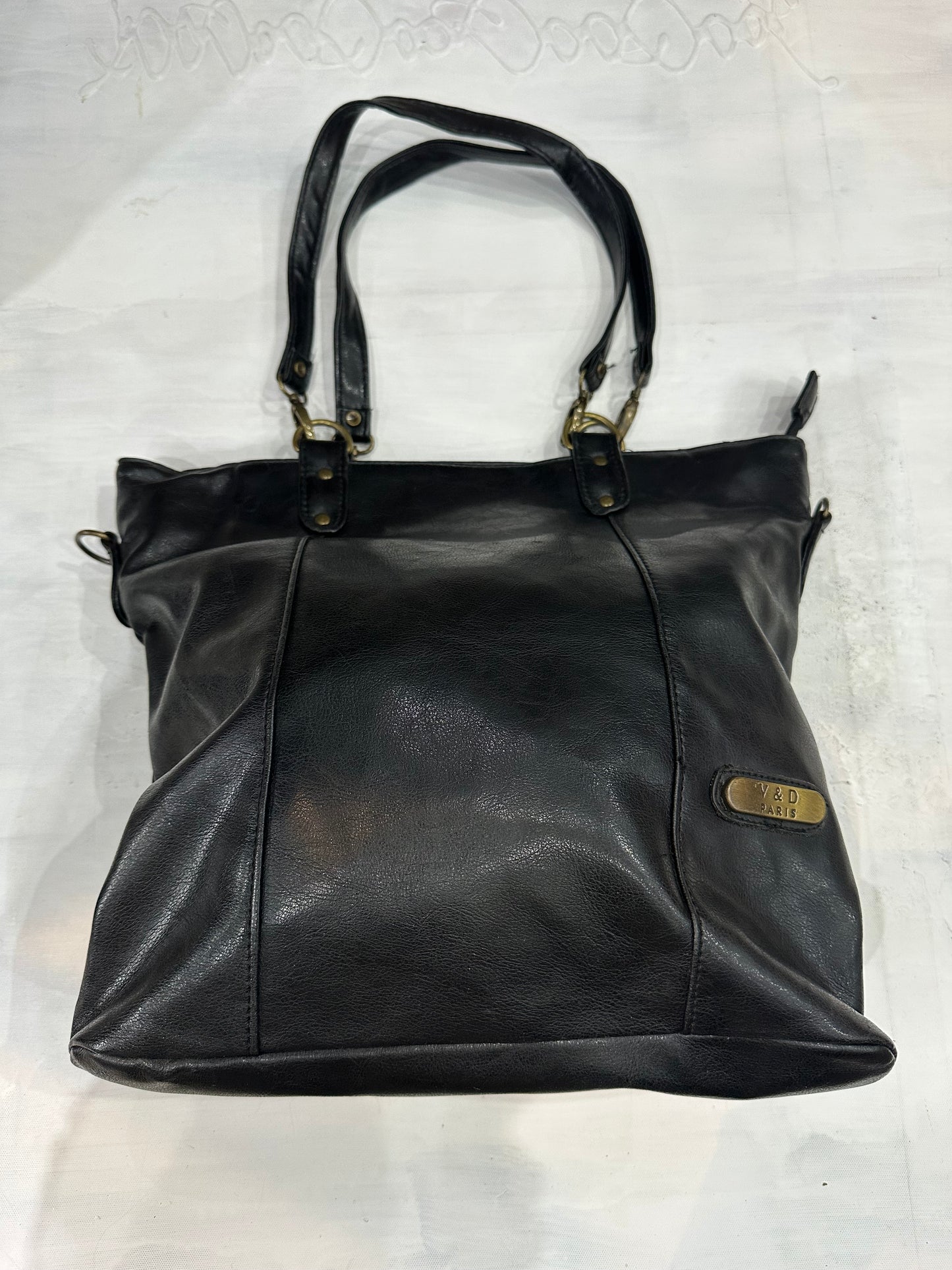 vintage edit thirty-four | black faux leather shoulder bag