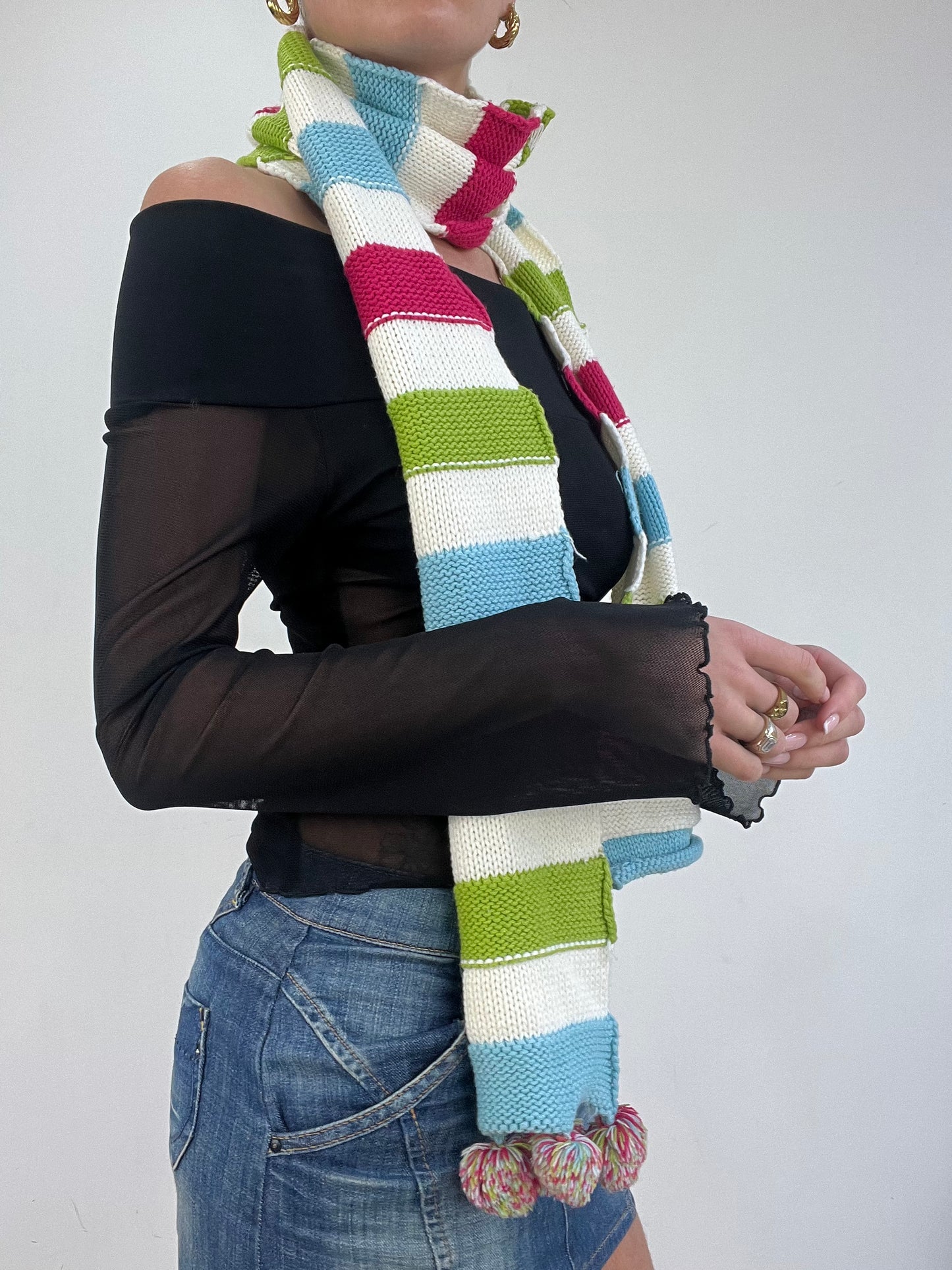 💻 vintage edit three | multicoloured striped scarf