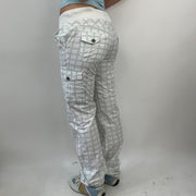 💚 ELEVADO SPORTSWEAR DROP | pequeños pantalones de carga a cuadros blancos y azules