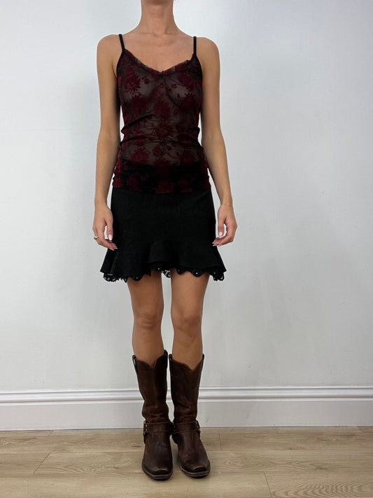 💻HALLOWEEN | small black and red mesh cami