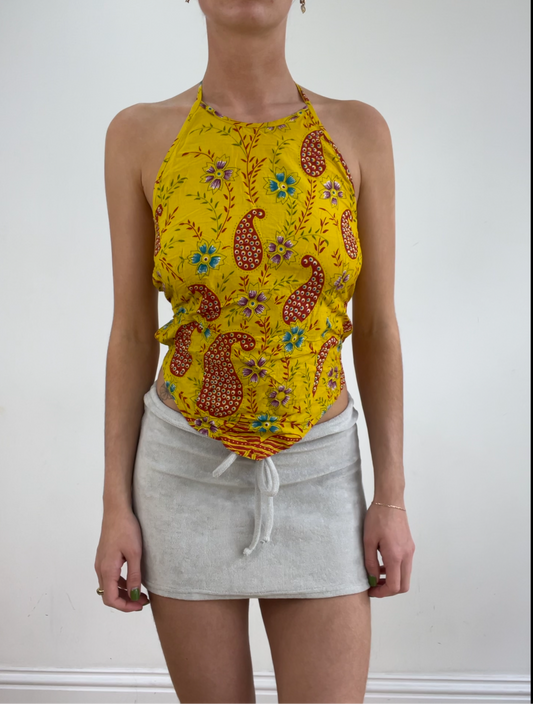 💻‼️ yellow halterneck backless top in paisley print