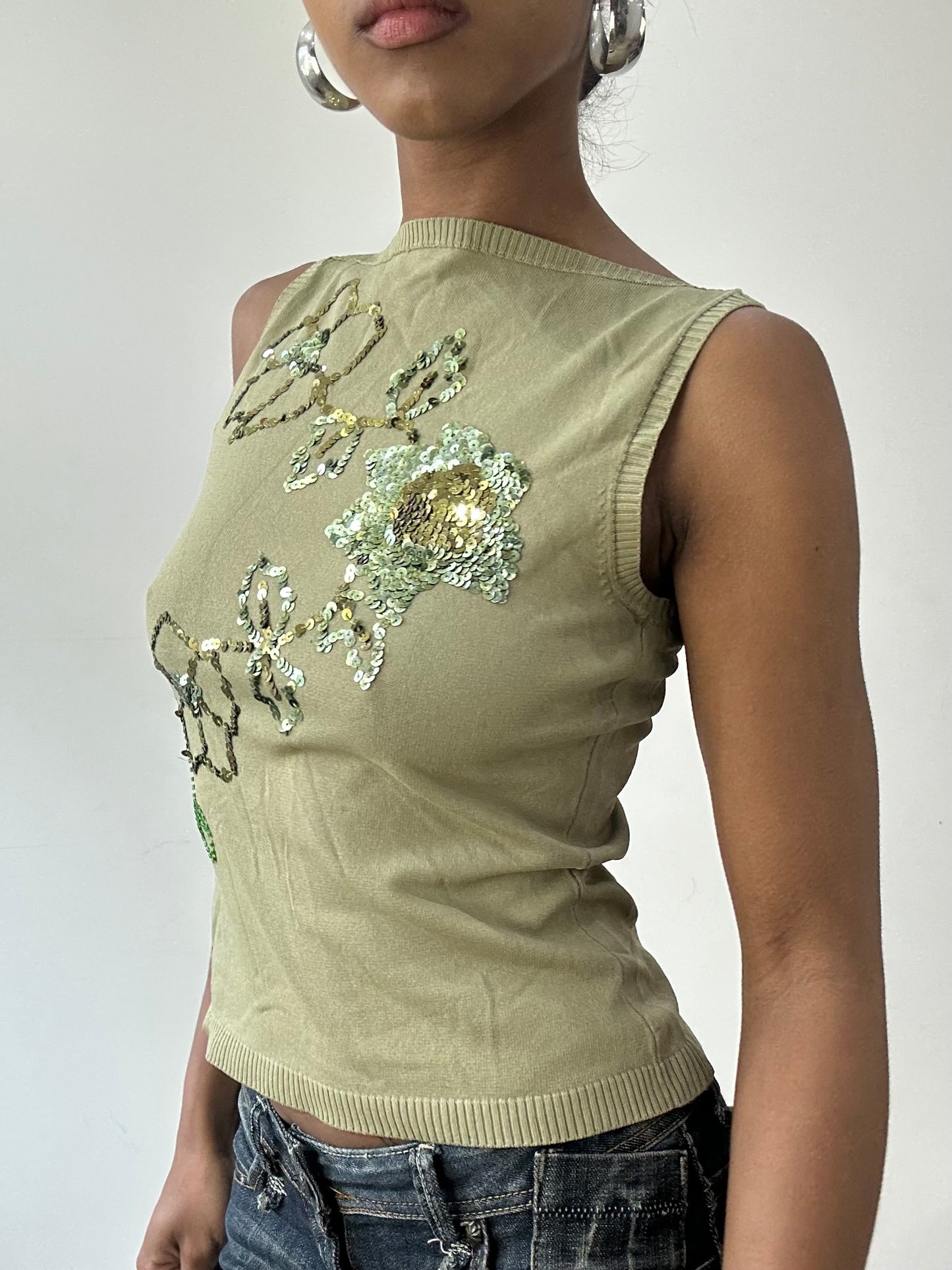 vintage edit thirty-one | small green sleeveless knit top with ribbed trim