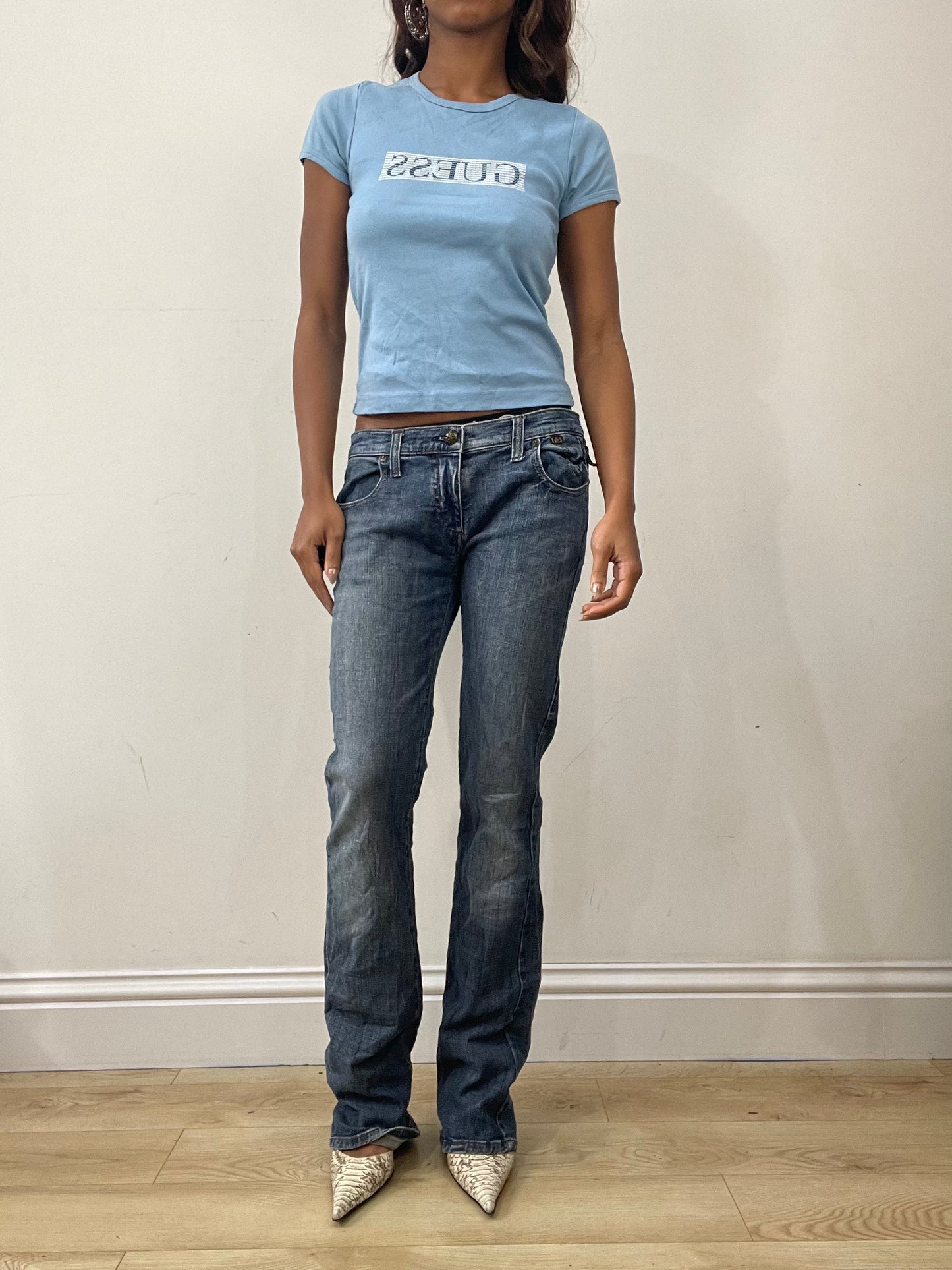 vintage edit: fashion week | small blue guess t-shirt