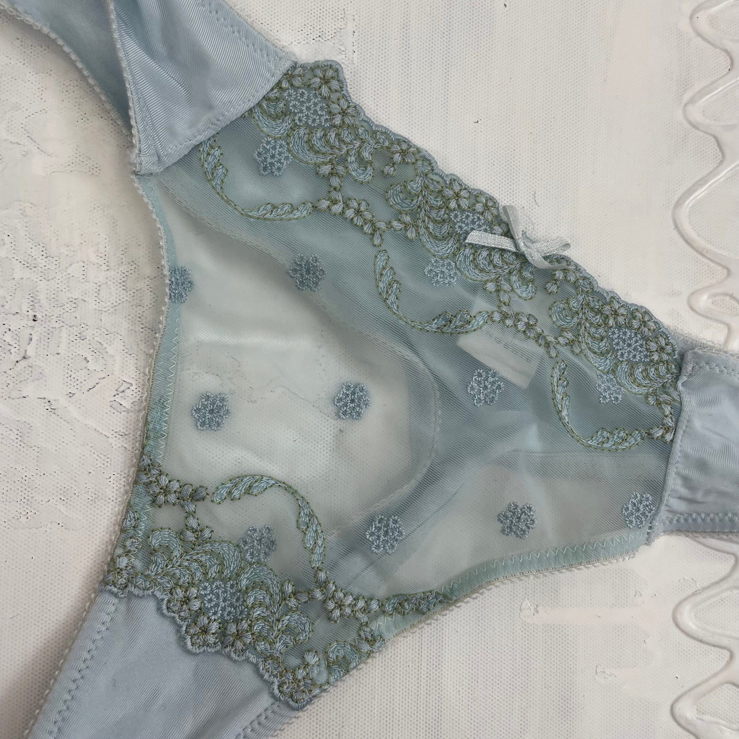 POSH AND BECKS DROP | small blue mesh/lace thong