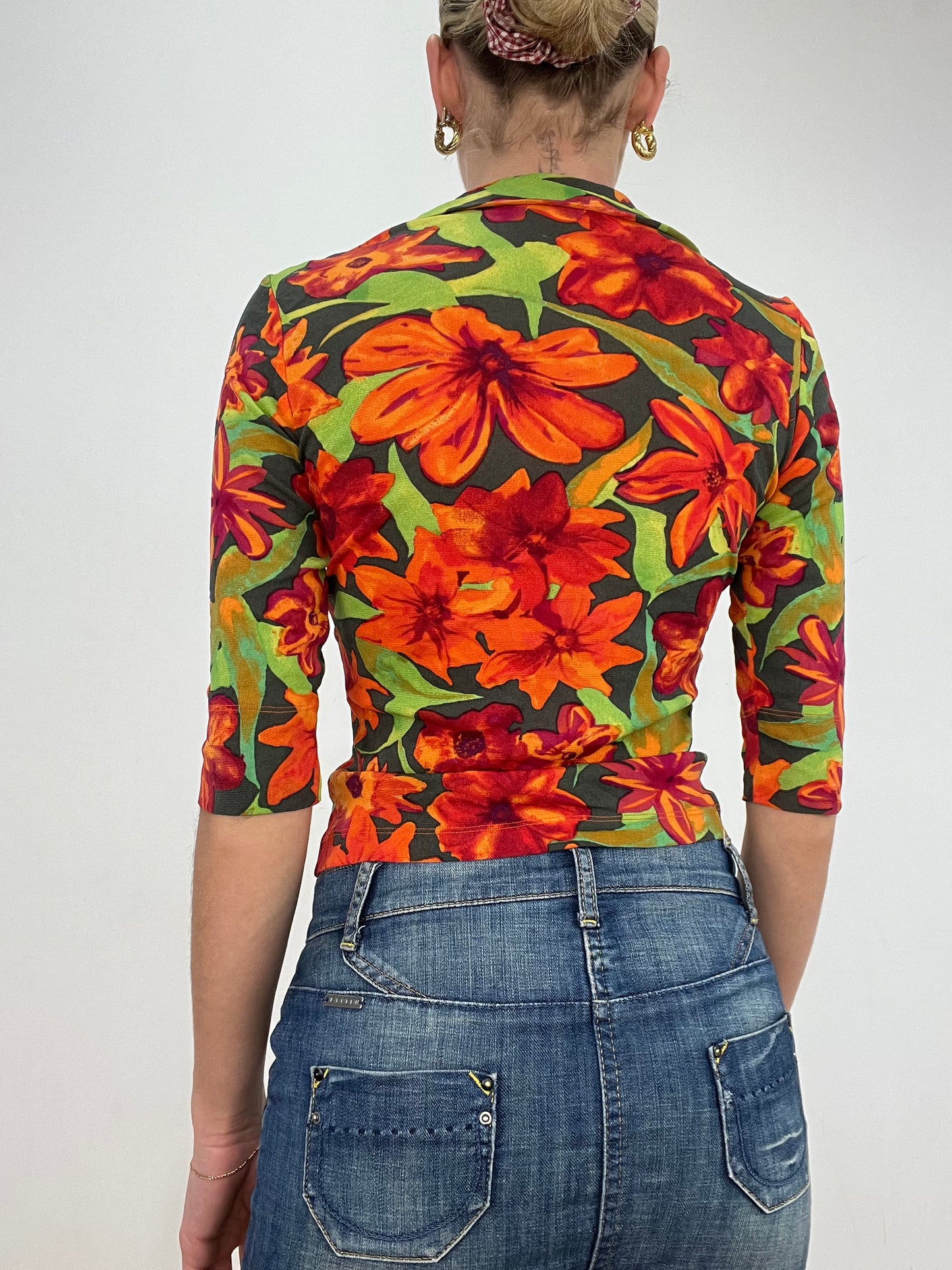 vintage edit ten | small orange floral kookai shirt