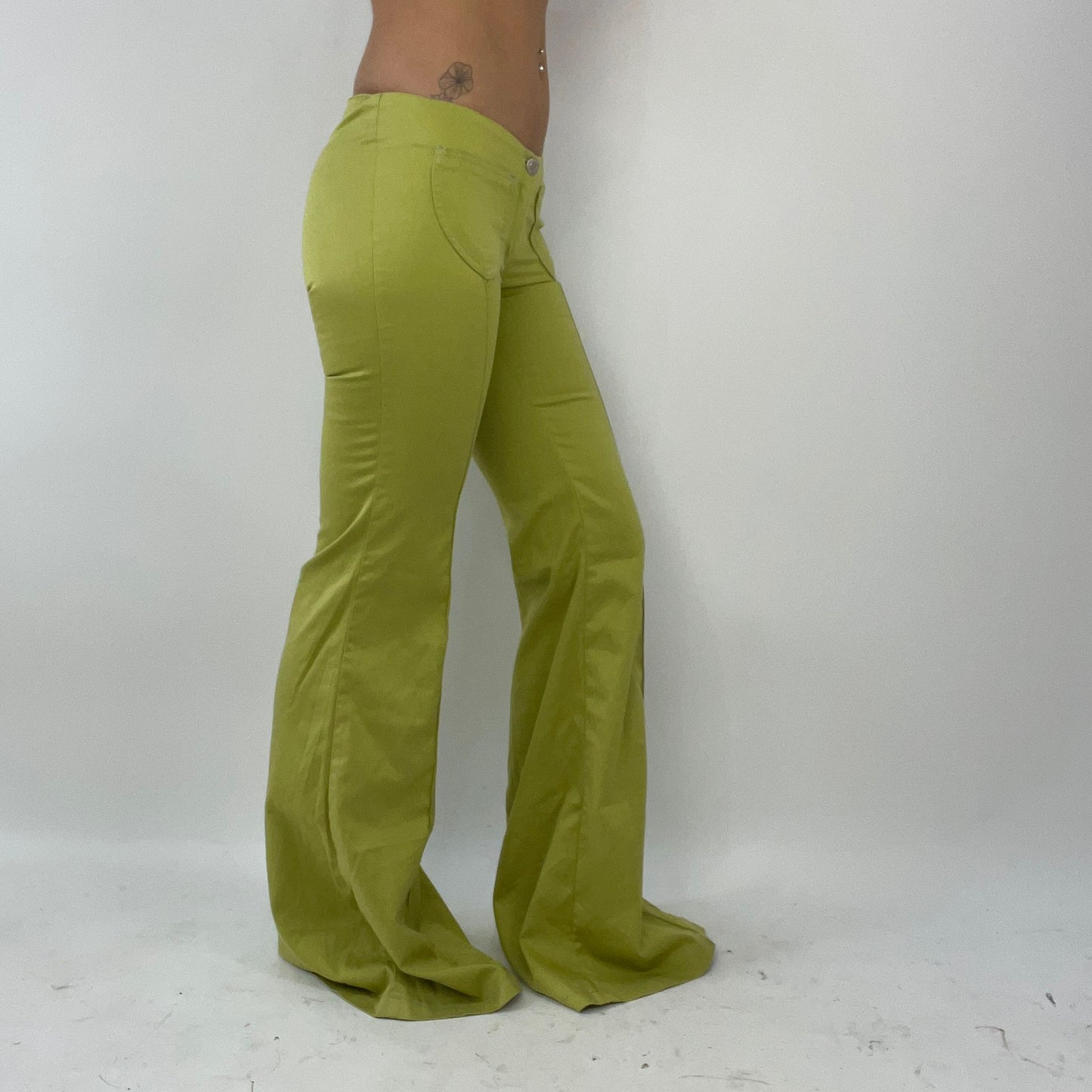 FUTURECORE DROP | xs green flared trousers with front pocket detail