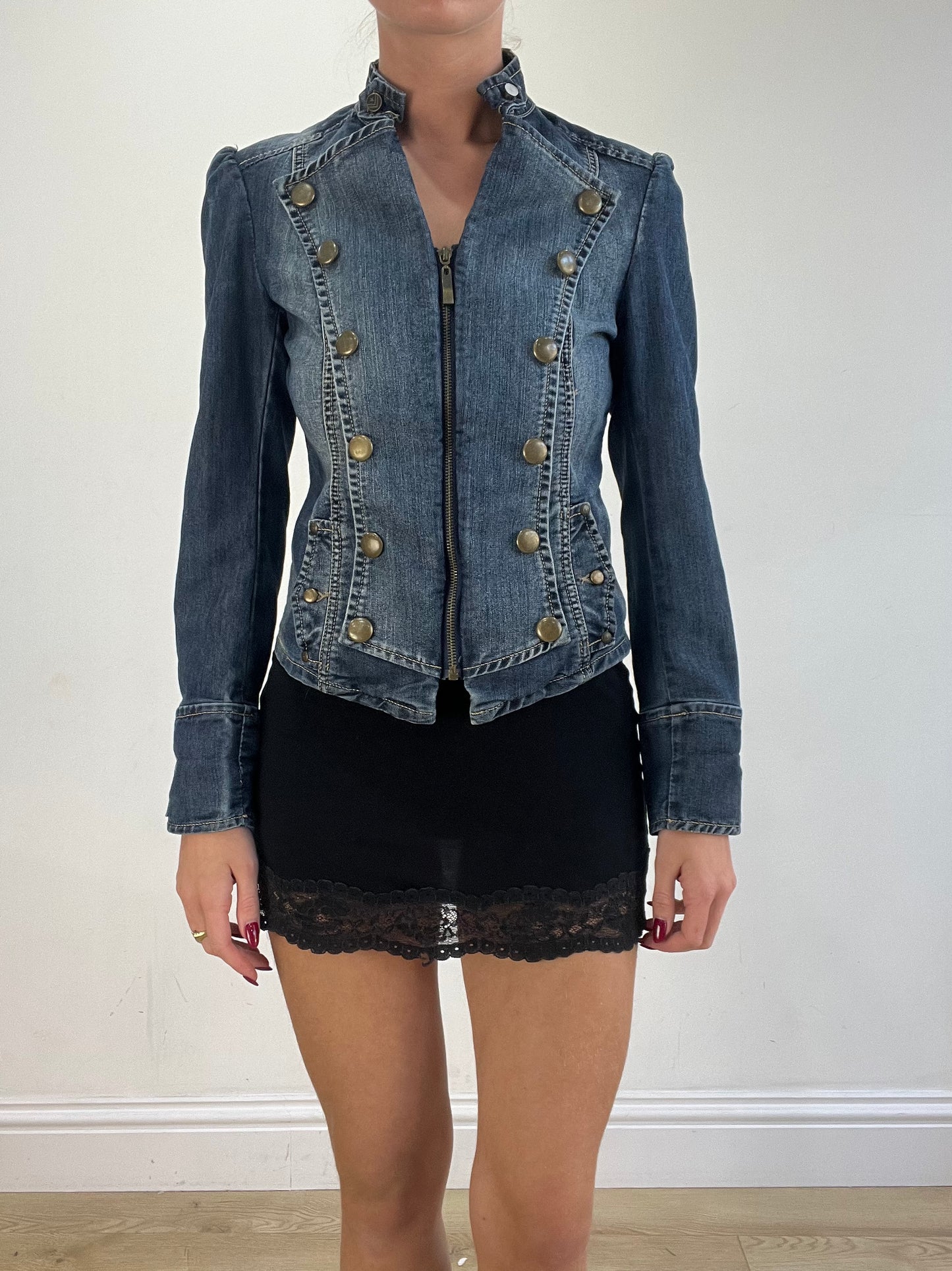 vintage edit sixteen | extra small dark wash denim jacket