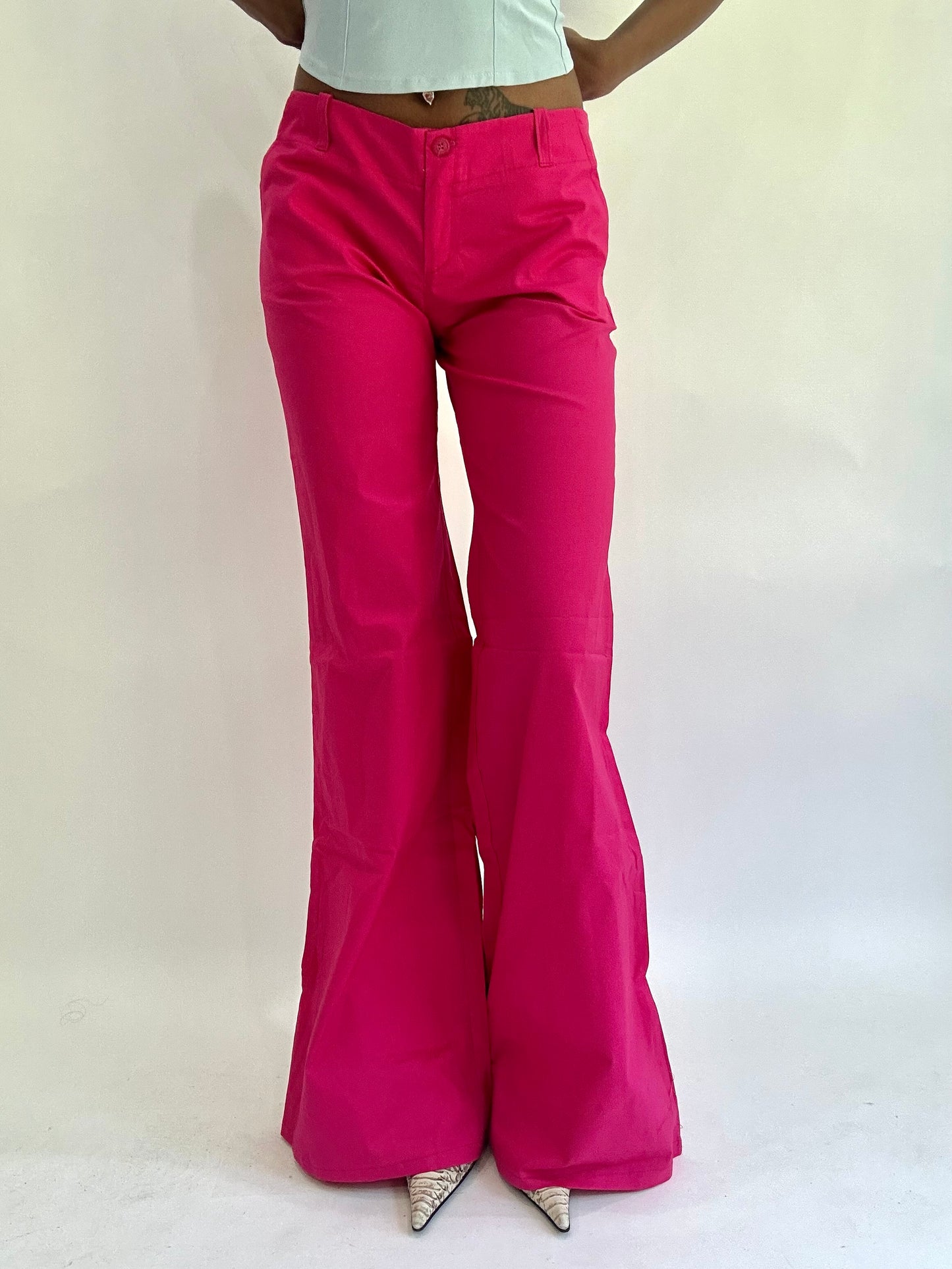 colourmaxxing drop | small/medium pink flared trousers