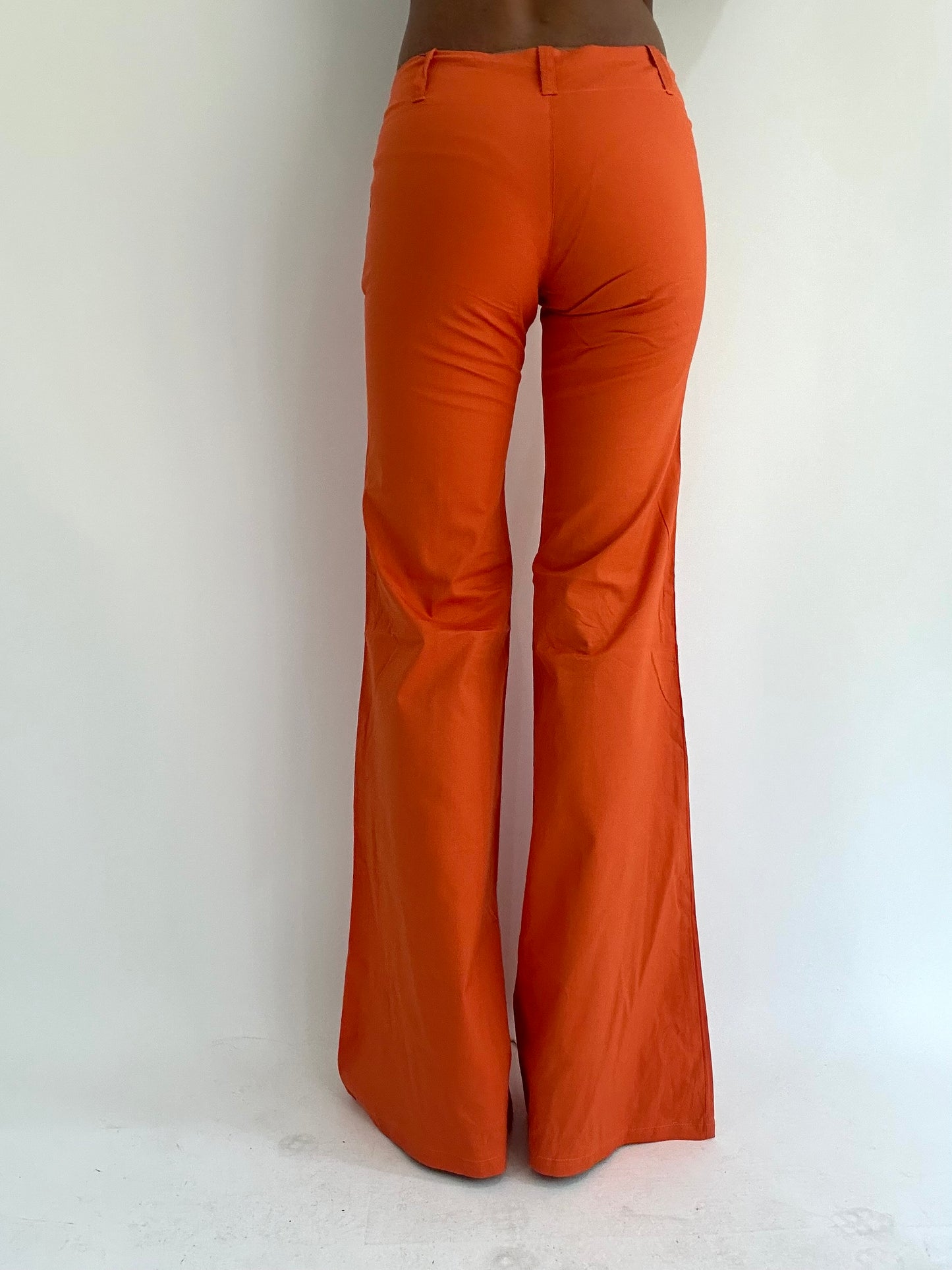 ‼️ | medium orange fitted trousers