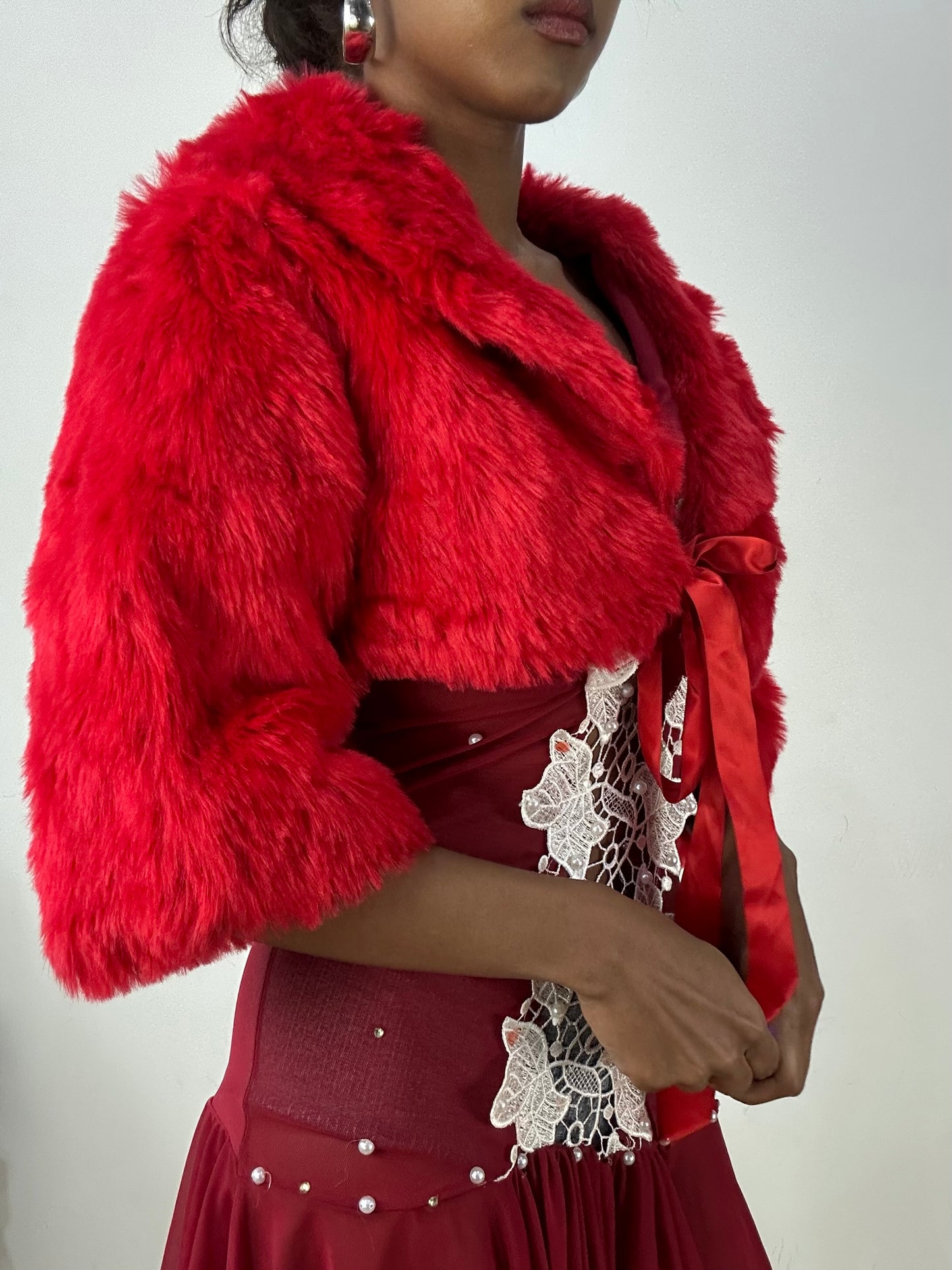 vintage edit: halloween | small red faux fur cropped shrug