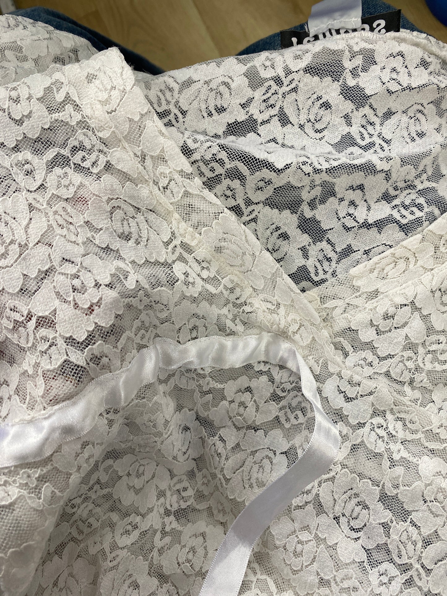 #421 SAMPLE SALE | small white long sleeve belle