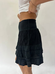 french summer drop | Pequeno Black Broiderie Mini Dirt
