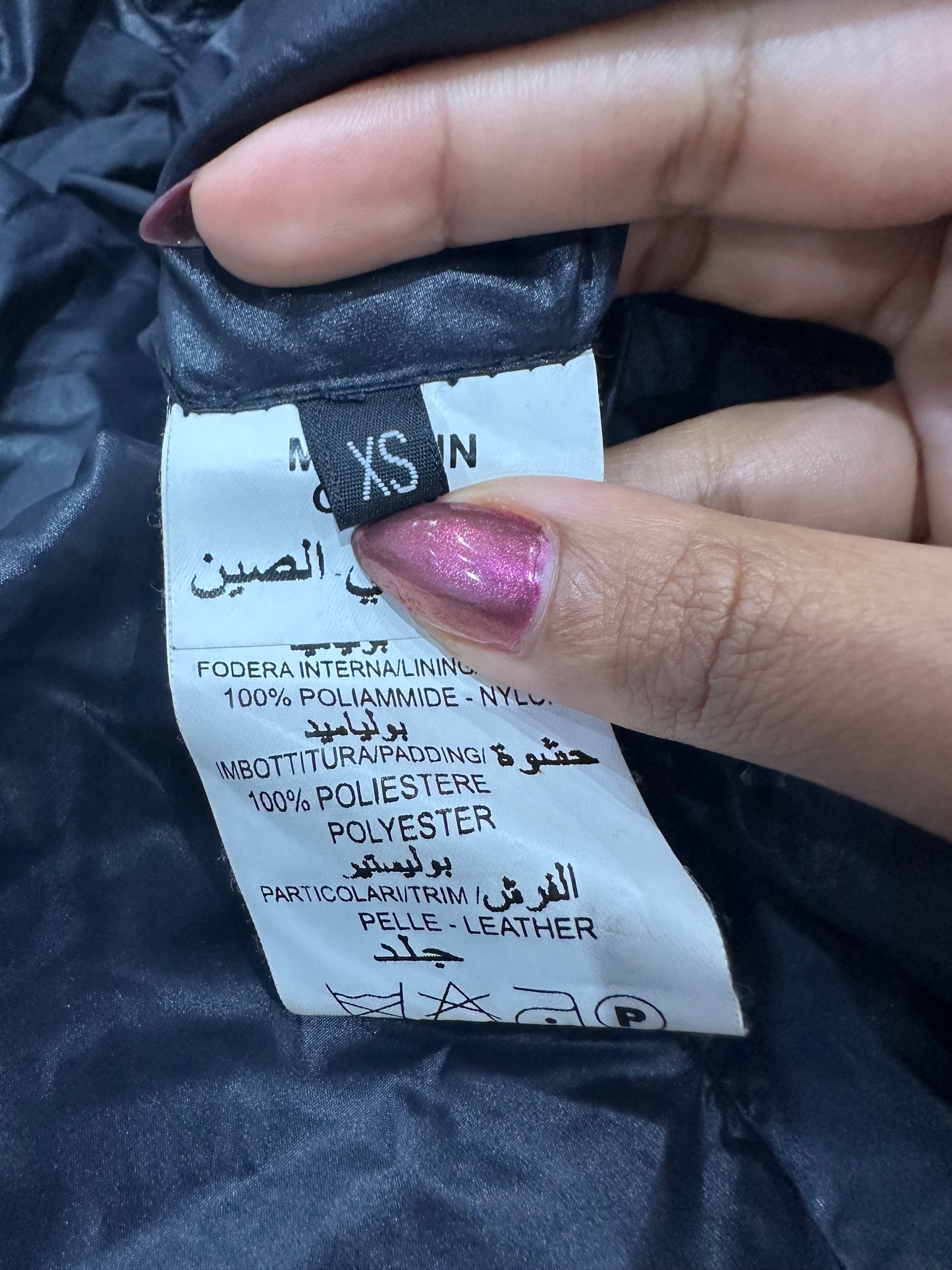 vintage edit thirty-four | extra small black puffer jacket with faux fur hood