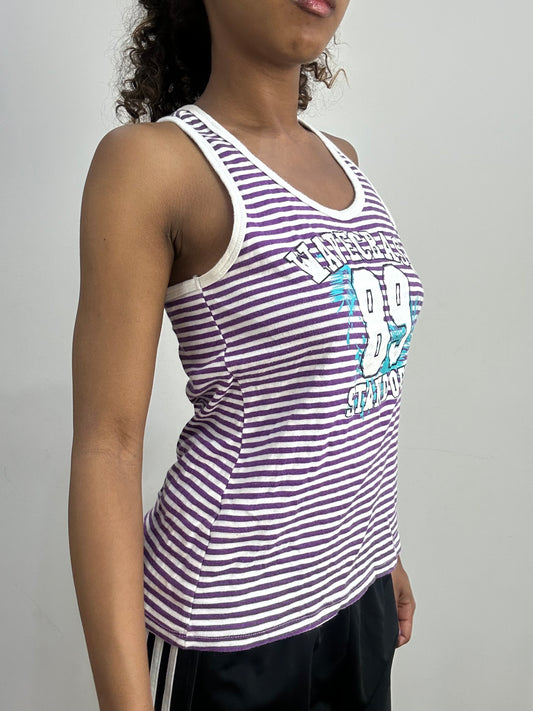 💻 athleisure edit | Tango de púrpura média, a camisa superior das mulheres