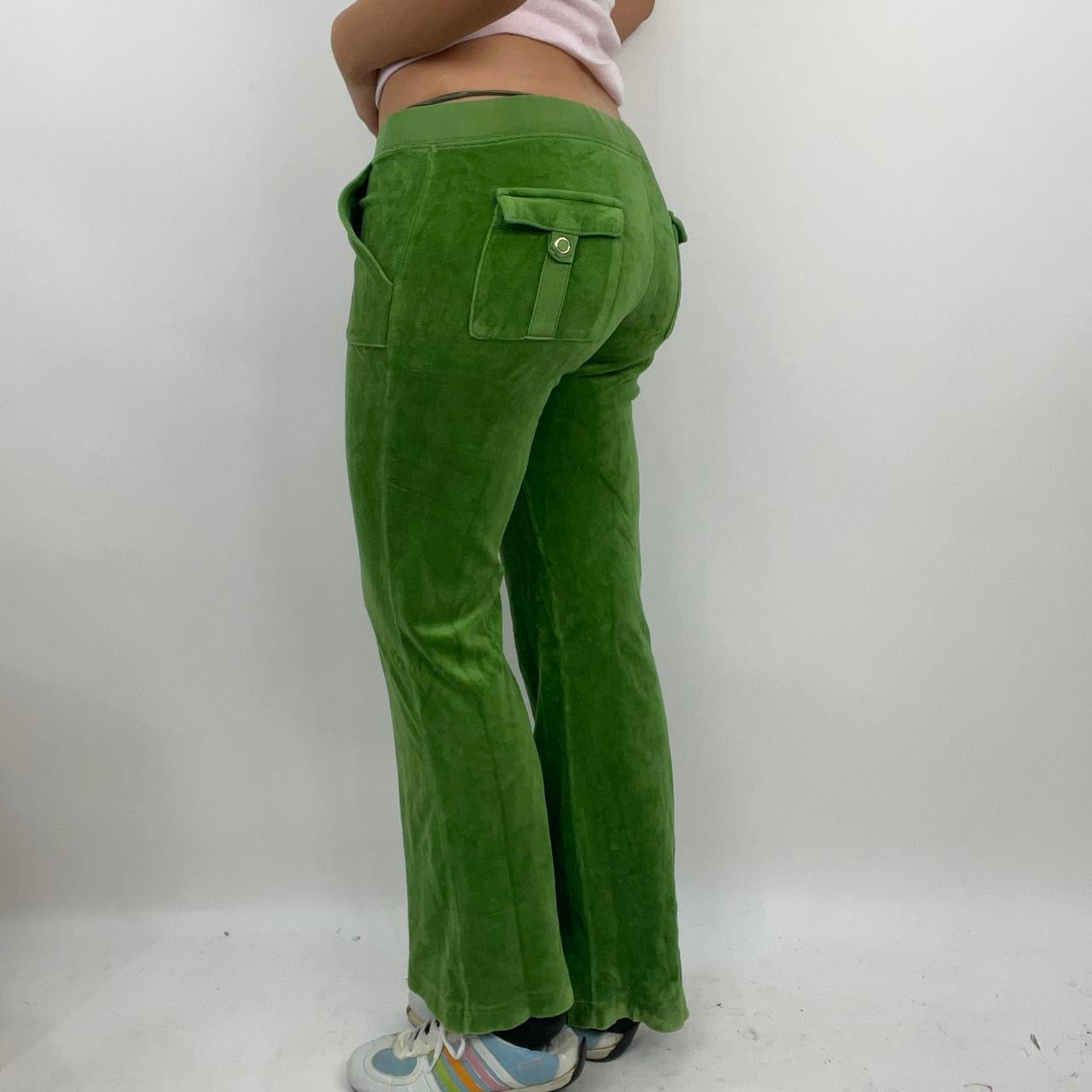 💻 PARIS HILTON DROP | small green juicy couture joggers