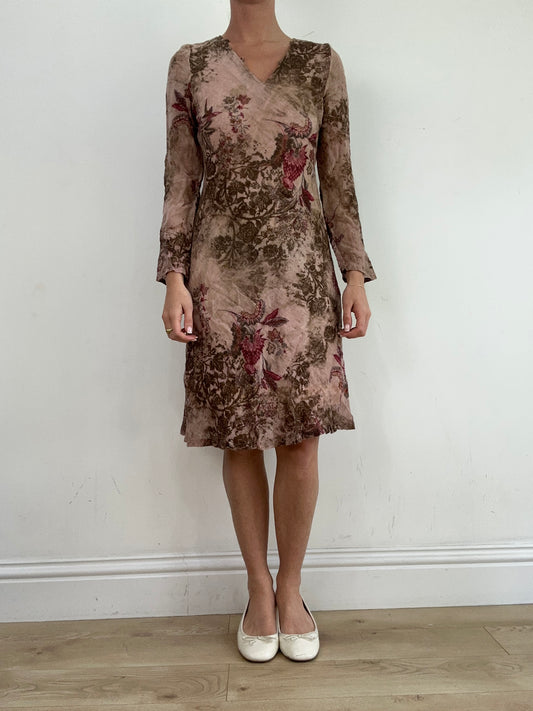 💚 miley cyrus edit | small brown and pink long sleeve midi dress with floral print
